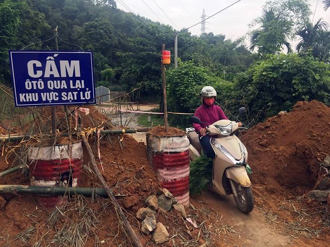 Thủy điện Hòa Bình và Sơn La mở cửa xả đáy, cảnh báo sạt lở đất vùng hạ lưu ảnh 2