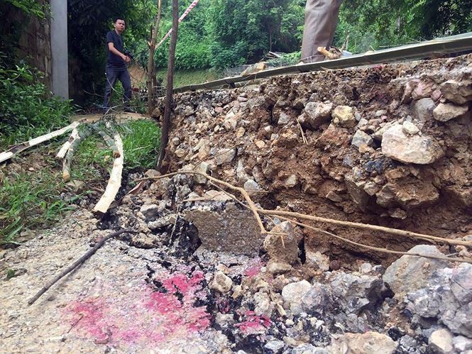 Thủy điện Hòa Bình và Sơn La mở cửa xả đáy, cảnh báo sạt lở đất vùng hạ lưu ảnh 4