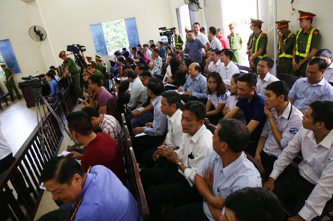 Xét xử người vợ phân xác chồng: Gia đình nạn nhân đứng ra xin giảm nhẹ tội ảnh 1