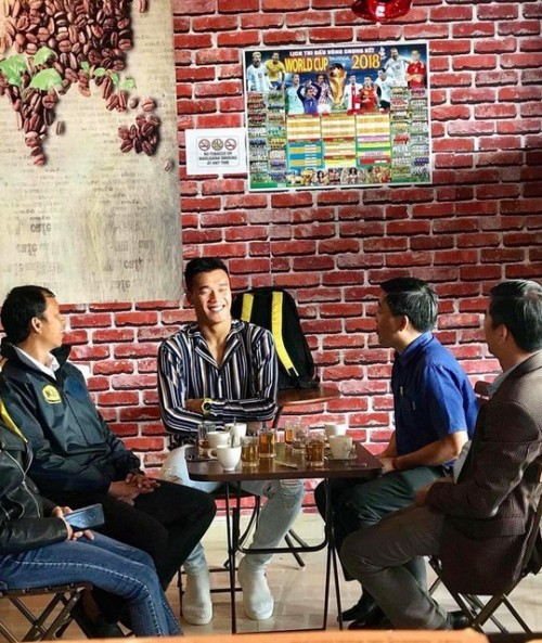 Sự thật thông tin HAGL chiêu mộ thủ môn Bùi Tiến Dũng ảnh 1