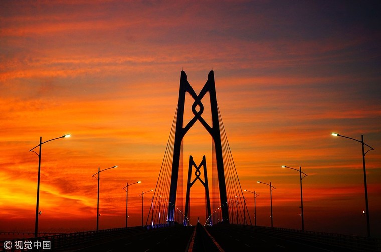 Chùm ảnh: Cây cầu vượt biển dài nhất thế giới của Trung Quốc ảnh 5