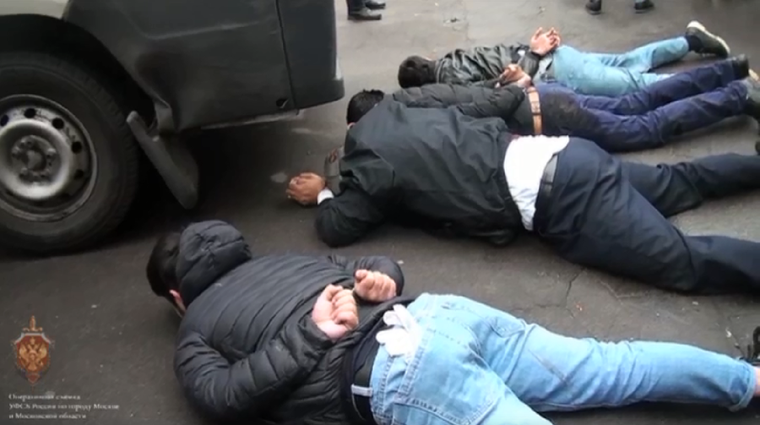 An ninh Nga đột kích hang ổ của IS tại thủ đô Moscow ảnh 1