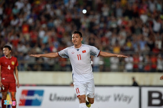 Hàng công 'nổ súng', đội tuyển Việt Nam ra quân thắng lợi ảnh 3