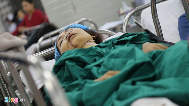 Tai nạn thảm khốc tại Long An: Thêm 1 nạn nhân tử vong trong bệnh viện ảnh 6