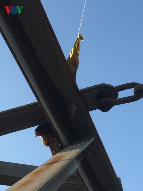 Mất điện chiều 30 Tết do bóng bay vướng vào đường dây ảnh 1