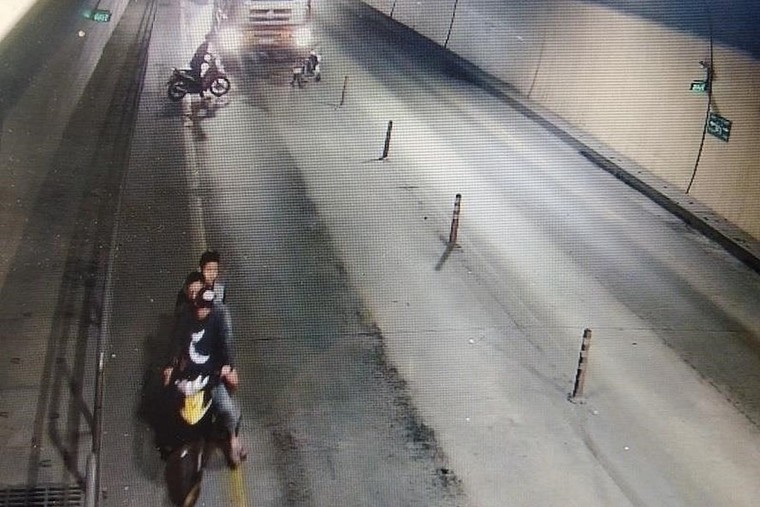 Công an triệu tập nhóm côn đồ đập phá phương tiện tại hầm Phước Tượng ảnh 1