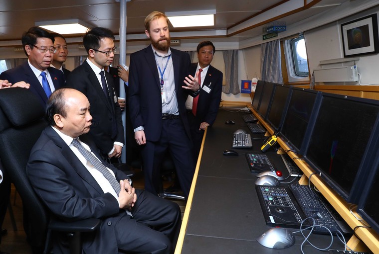 Thủ tướng thăm một số cơ sở kinh tế hàng đầu của Na Uy ảnh 2