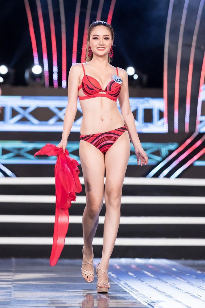 Màn diễn bikini của thí sinh phía Bắc 'đốt cháy' sân khấu Miss World VN - ảnh 25