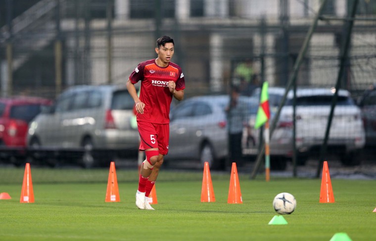 HLV Park Hang-seo dồn tâm sức cho VL World Cup 2022, chia sẻ về nhân sự ĐT Việt Nam ảnh 2