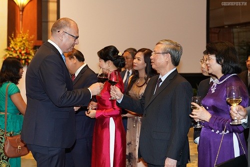 Thủ tướng: Người dân Việt Nam cháy bỏng khát vọng ‘hòa bình và thịnh vượng’ ảnh 2