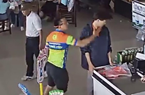 Xử lý nghiêm vụ Thượng úy công an hành hung nhân viên trạm dừng chân ảnh 1