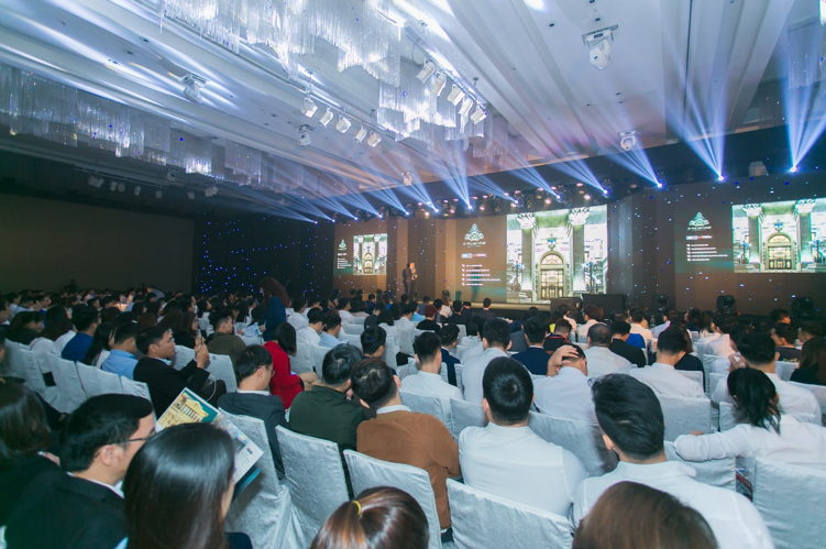 Bùng nổ cảm xúc tại Lễ ra quân dự án nghìn tỷ của Tân Hoàng Minh ảnh 2