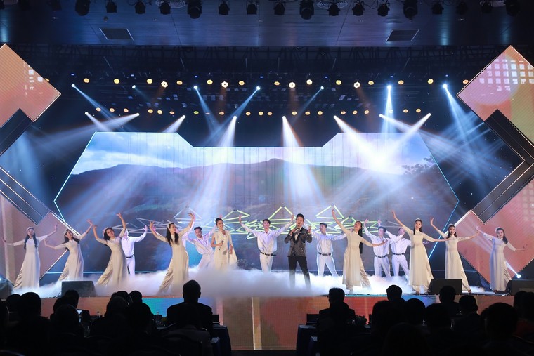 Khai mạc Techfest 2019 tại FLC Hạ Long: Đón chờ những kỳ lân công nghệ ảnh 3