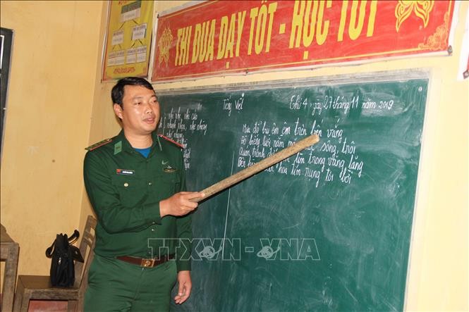 Lớp học xóa mù đặc biệt nơi vùng cao biên giới ảnh 1