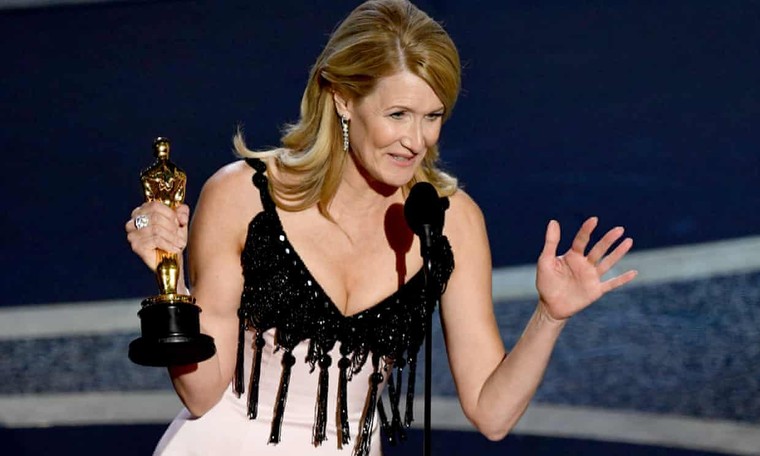 Oscar 92: Brad Pitt giành giải 'Nam phụ xuất sắc nhất' ảnh 1