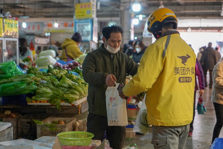 Dịch bệnh thổi bùng cuộc cách mạng công nghệ của người cao tuổi ảnh 2