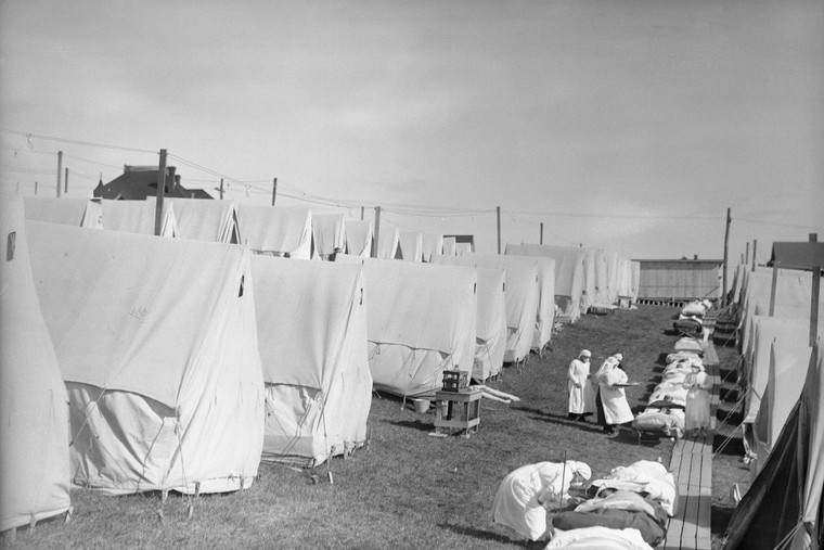 Điều nhân loại còn thiếu trong cuộc chiến chống Covid-19 ảnh 2