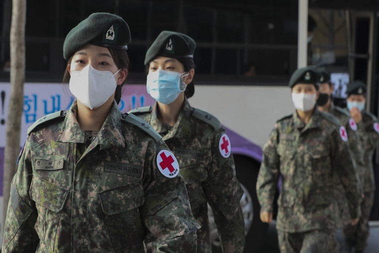 Cuộc đua sản xuất dụng cụ xét nghiệm của Hàn Quốc ảnh 2