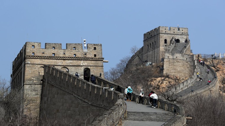 Các điểm du lịch Bắc Kinh 'rụt rè' mở cửa trở lại ảnh 1