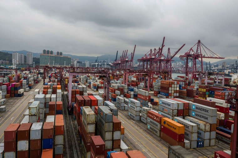 Người tiêu dùng không dám móc hầu bao: Cơn đau đầu của Trung Quốc ảnh 1