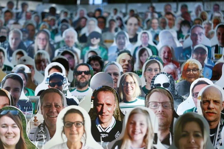 Bóng đá Đức chính thức trở lại vào hôm nay ảnh 1