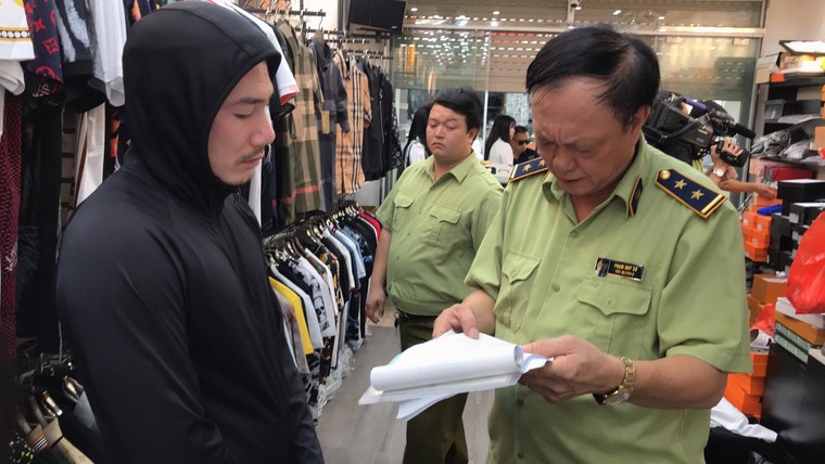 Bắc Ninh ra quân kiểm tra 7 cơ sở kinh doanh hàng giả ảnh 1