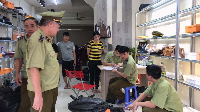 Bắc Ninh ra quân kiểm tra 7 cơ sở kinh doanh hàng giả ảnh 2