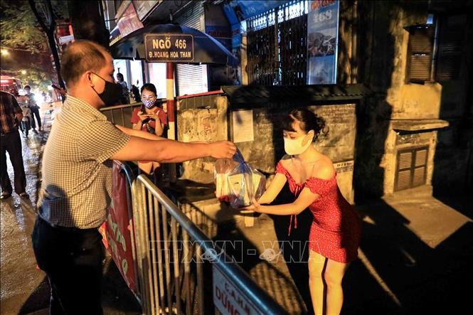 Hà Nội phong tỏa ngõ 466 Hoàng Hoa Thám ảnh 1