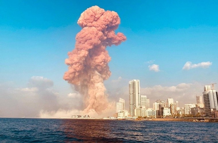 Khung cảnh 'hậu tận thế' tại Beirut sau vụ nổ ảnh 2