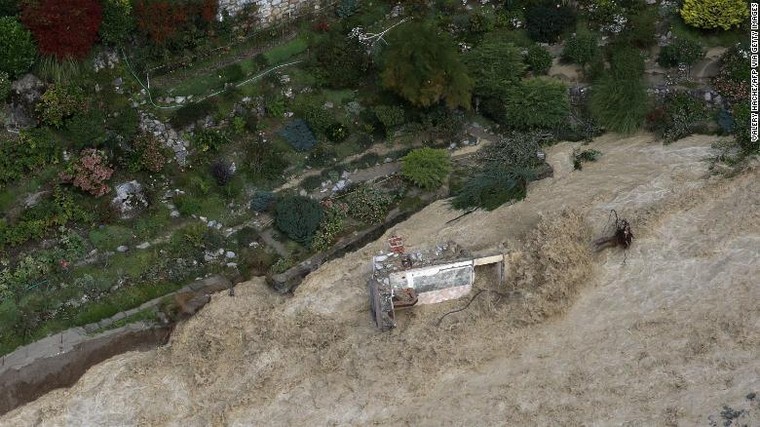 Mưa lũ kỷ lục tàn phá Pháp và Ý ảnh 1