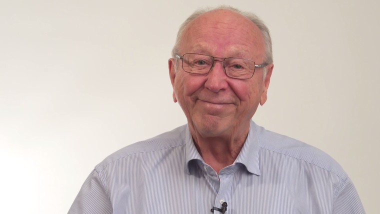 'Thước phim quay chậm' về Hà Nội những năm 67-75 ảnh 17