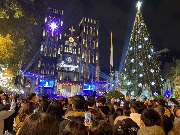 Hà Nội rộn rã không khí Giáng sinh ảnh 8