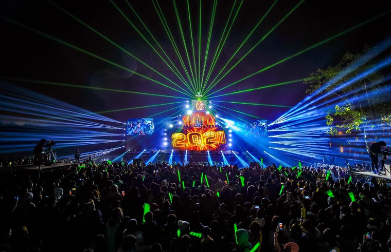 Gần 20.000 cư dân Ecopark mãn nhãn cùng đại tiệc countdown hoành tráng ảnh 4