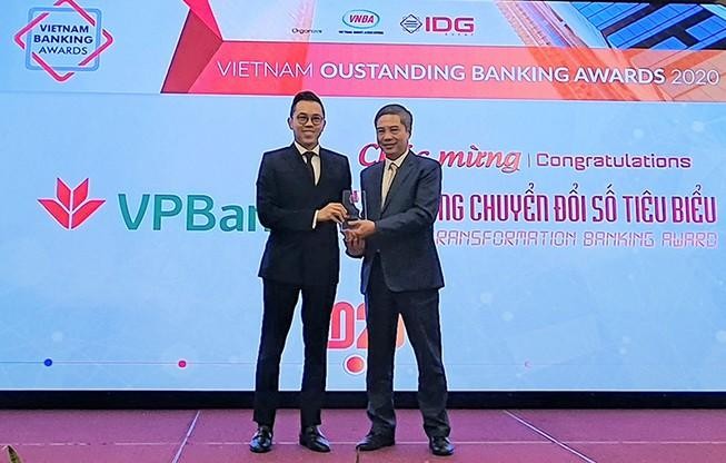 VPBank vững bước tiến tới TOP3 ngân hàng giá trị nhất Việt Nam ảnh 2