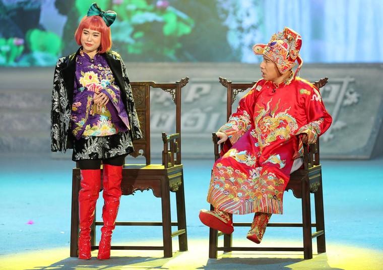 Táo Quân 2021 đề cập các vấn đề nổi cộm trong năm qua ảnh 1