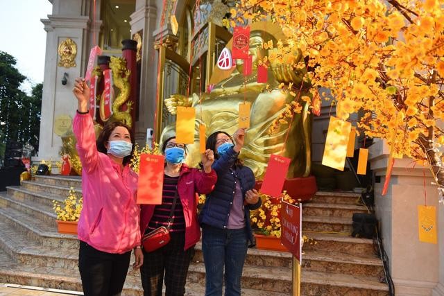 Ngày hội Vàng của DOJI hút khách hàng với trên 300.000 sản phẩm bán ra ảnh 3