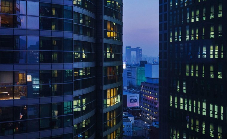 Thanh niên Hàn Quốc quay lưng với đảng cầm quyền ảnh 2