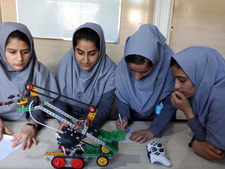 'Thế hệ Z' của Afghanistan lo sợ về tương lai ảnh 2