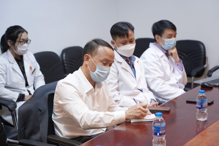 Văn Toản bắt đầu liệu trình phục hồi, chuẩn bị cho SEA Games 31 ảnh 1