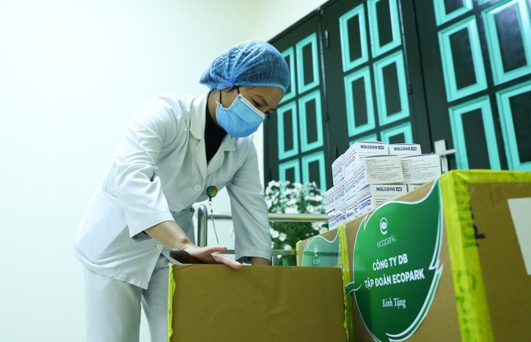 Thêm 1,1 triệu viên thuốc Molnupiravir được chuyển đến 17 tỉnh thành ảnh 4