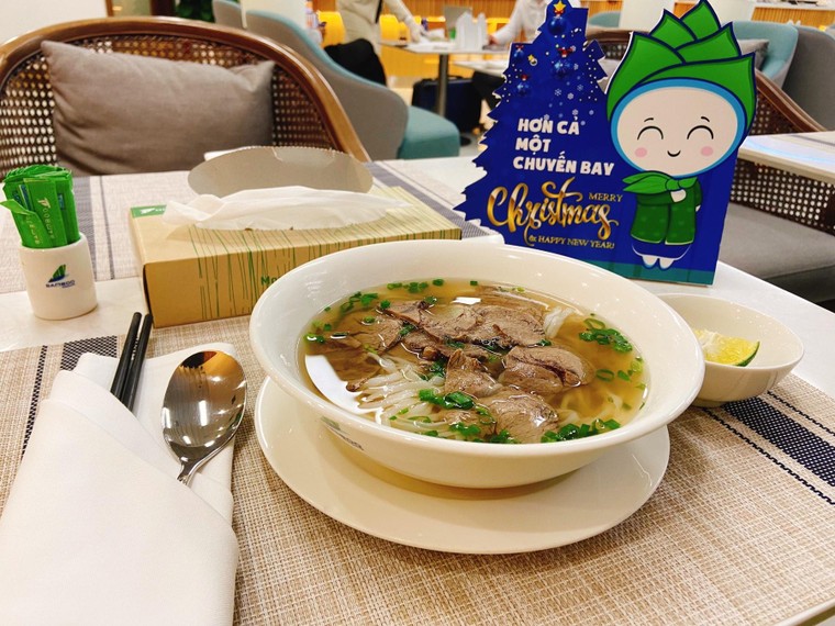 Bamboo Airways tung ưu đãi hấp dẫn cho khách trải nghiệm phòng chờ thương gia ảnh 2