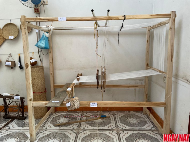 Nhật ký 99 ngày xuyên Việt: Lạc lối ở Chiềng Pằn với sắc khăn piêu và làn điệu Thái cổ ảnh 7