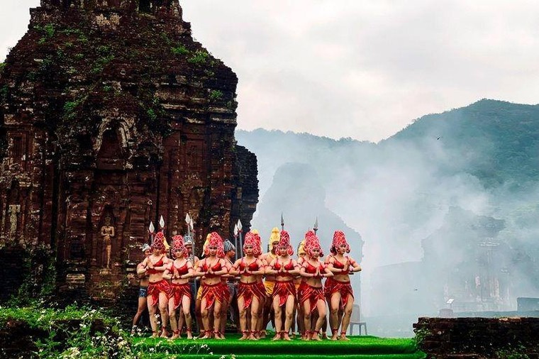 Đêm Mỹ Sơn huyền thoại tại thung lũng thần linh ảnh 1