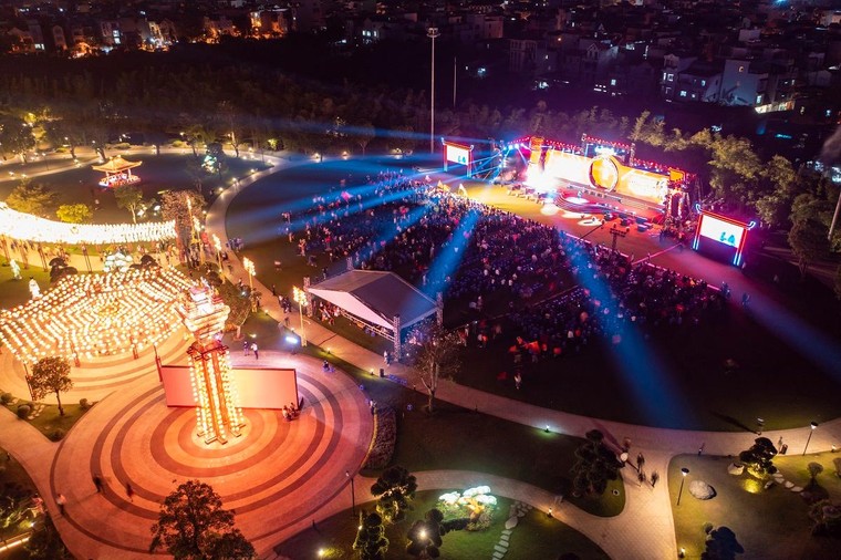 Bùng nổ với lễ ra quân mở bán The Sakura tại Vinhomes Smart City ảnh 1