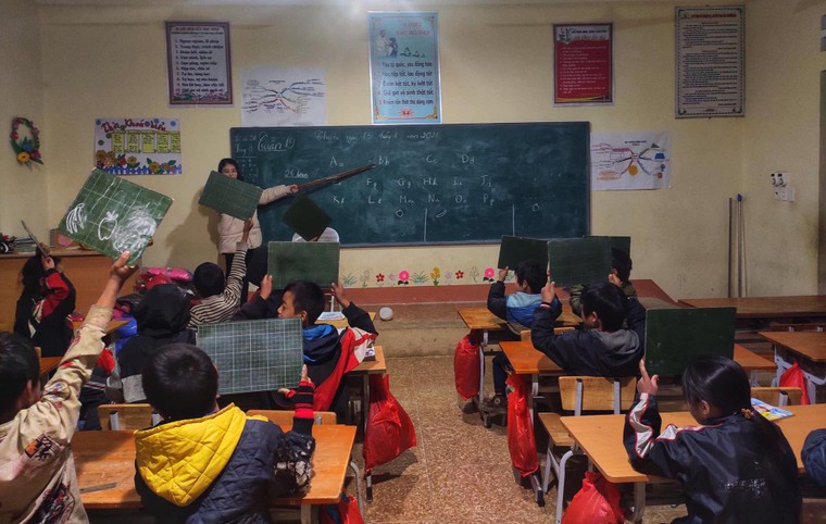 Những hạt mầm hy vọng tại các 'Lớp học Cầu vồng' ảnh 3