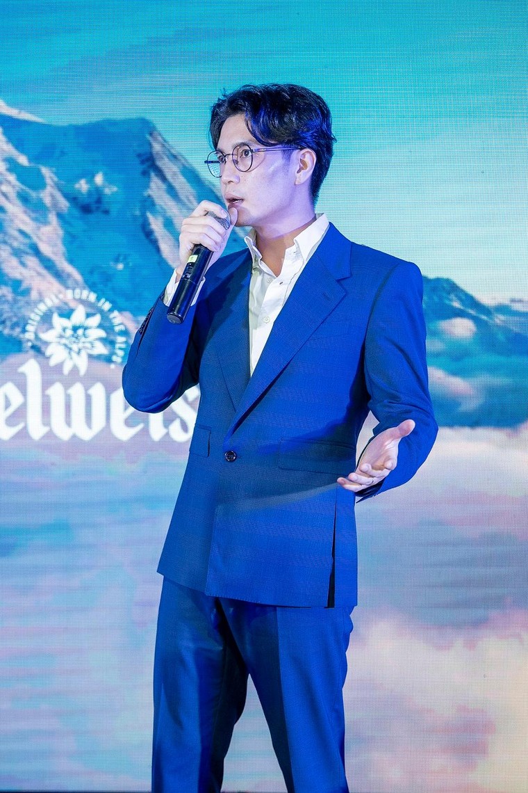 Hương vị tinh túy từ núi tuyết châu Âu trong bia lúa mì Edelweiss ảnh 1