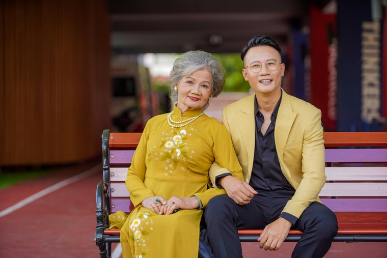 Sân khấu 'Mẹ là Tình Yêu' trước giờ G ảnh 2