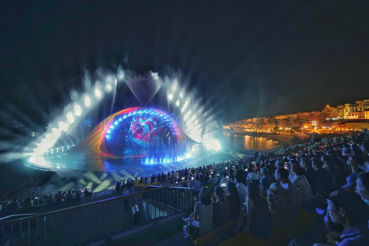 Những khoảnh khắc khiến Thị trấn Hoàng Hôn, Phú Quốc là tâm điểm đêm giao thừa ảnh 3