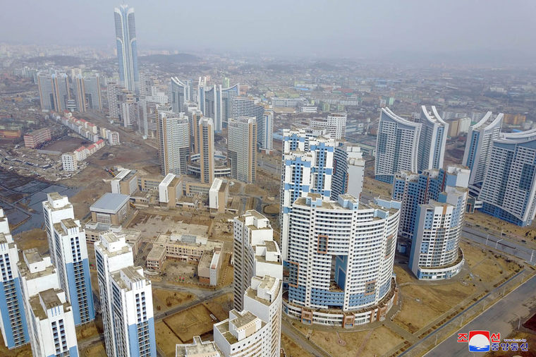 Triều Tiên kỷ niệm xây dựng 10.000 ngôi nhà hiện đại ở Bình Nhưỡng ảnh 1