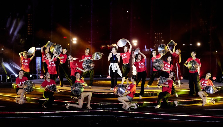 Sân khấu DIFF 2023 đã sẵn sàng cho đêm 'Chinh phục những giấc mơ' ảnh 1